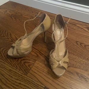 Gianni Bini nude heels